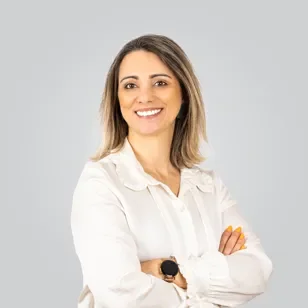 Dra. Cláudia Gaião Frade