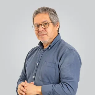 Dr. Osvaldo Santos